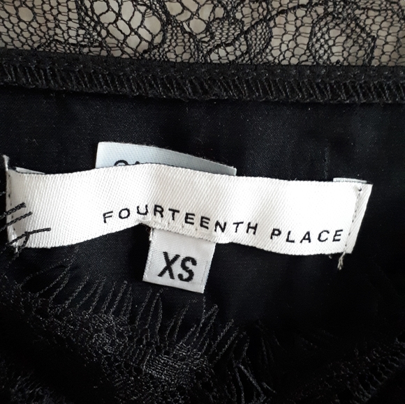 Black Lace Detail Cami Sz XS - Picture 9 of 14